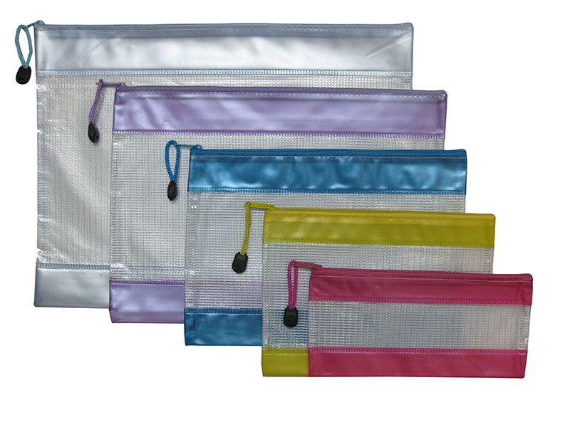 Pearl color mesh zipper bag