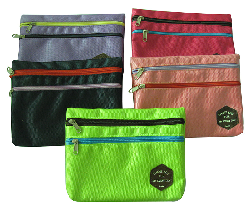 Bi-color Zipper Bag